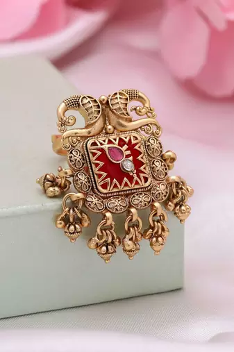 Red color matte gold rings