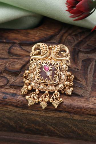 Pink color matte gold rings