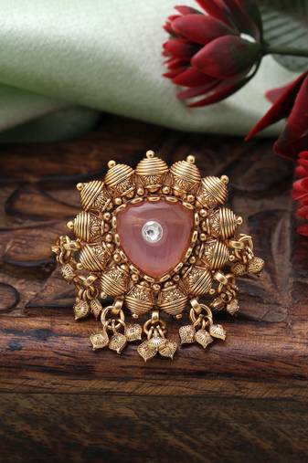 Pink color matte gold rings