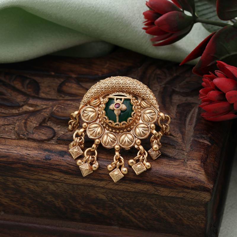 Green color matte gold rings