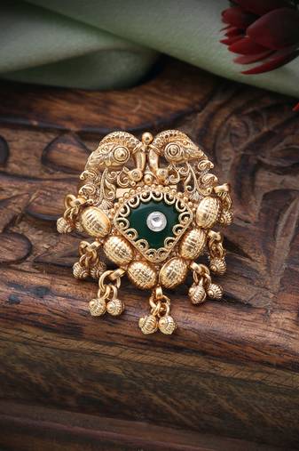 Green color matte gold rings