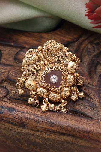 Pink color matte gold rings