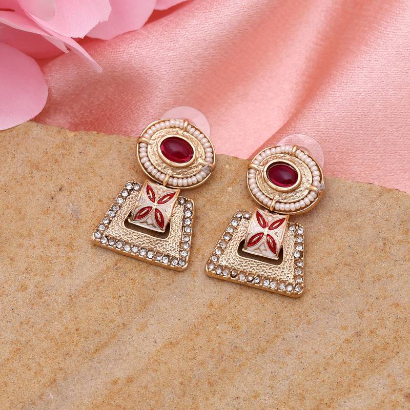 Rani color matte gold earrings