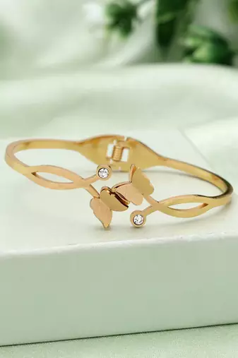 Gold color anti tarnish american diamond bracelet