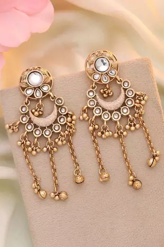 White color matte gold earrings