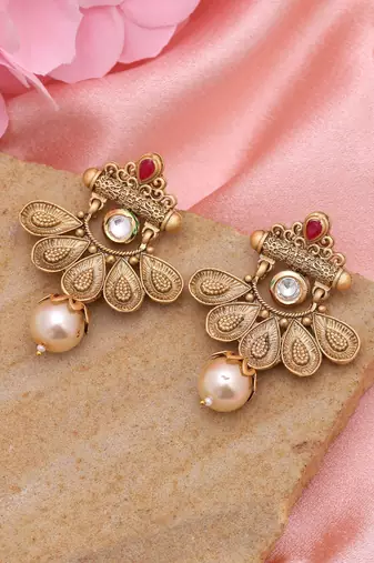 Rani color matte gold earrings