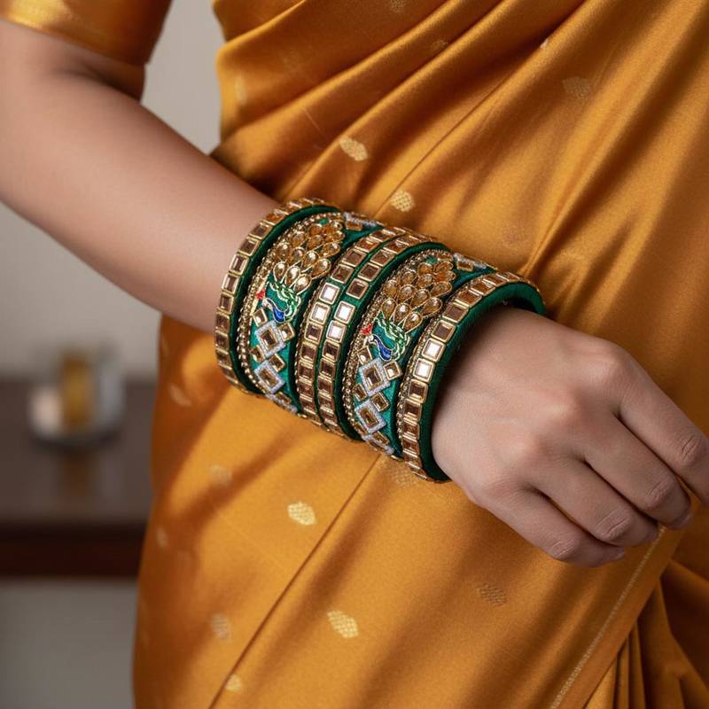 Green color 1 set of thread bangle