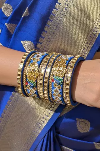 Blue color 1 set of thread bangle