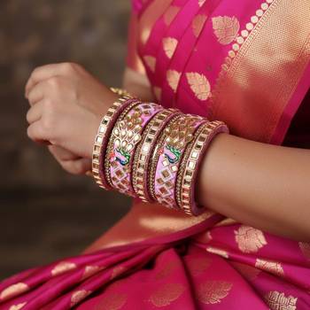 Pink color 1 set of thread bangle 2