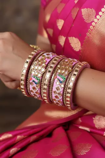 Pink color 1 set of thread bangle