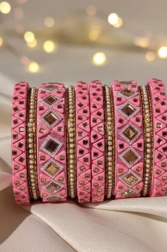 Pink color 1 set of thread bangle