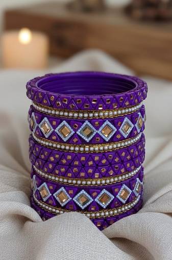 Purple color 1 set of thread bangle