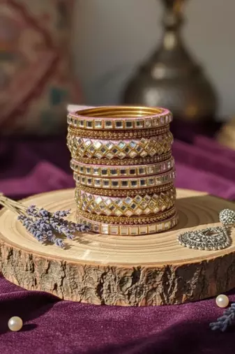 Pink color 1 set of thread bangle