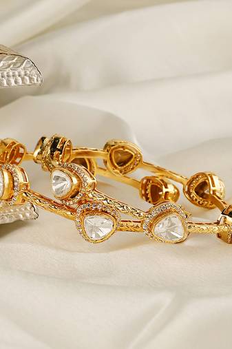 Gold plated kundan bangle