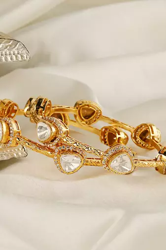 Gold plated kundan bangle