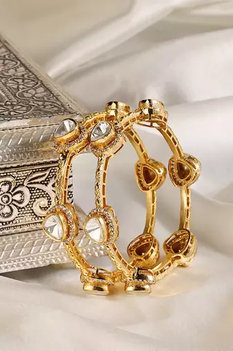 Gold plated kundan bangle