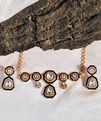 Gold plated kundan choker necklace set 1