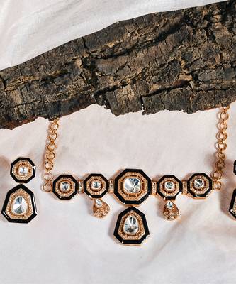 Gold plated kundan choker necklace set 2