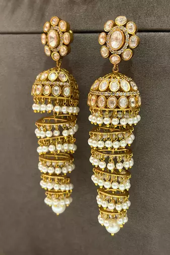 Gold plated kundan jhumka earrings