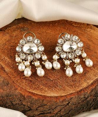 Gold plated kundan stud earrings 2