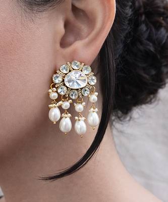 Gold plated kundan stud earrings 3