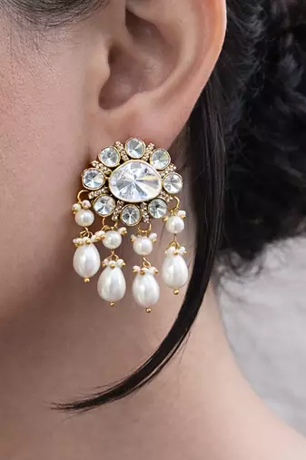 Gold plated kundan stud earrings
