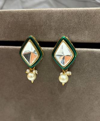 Gold plated kundan green stones stud earrings 4