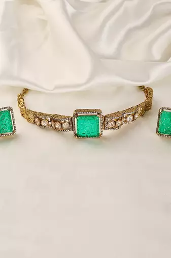 Gold plated kundan green stones choker necklace set