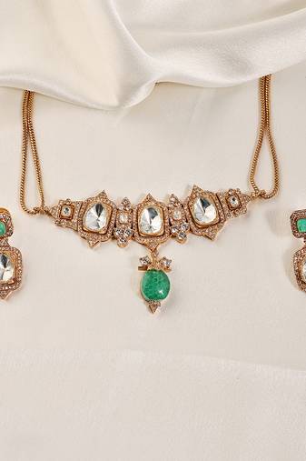 Gold plated kundan green stones necklace set