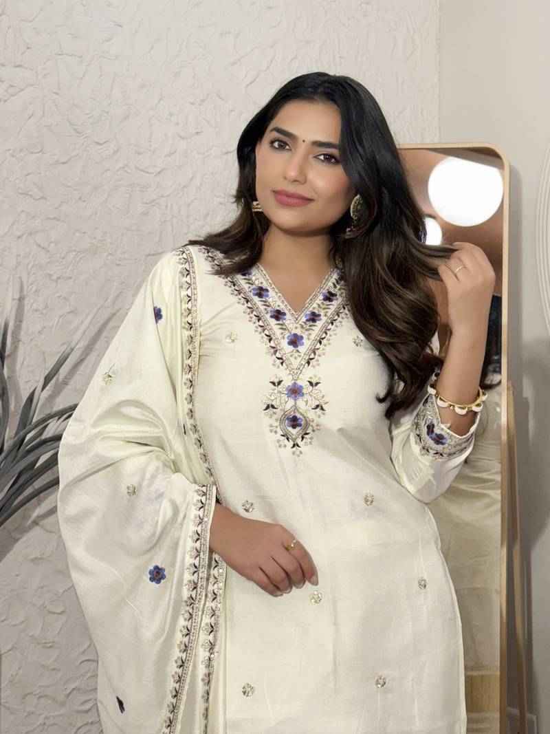 Women's Ivory Viscose Silk Kurta Set with Embroidered Neckline & 3/4 Sleeves