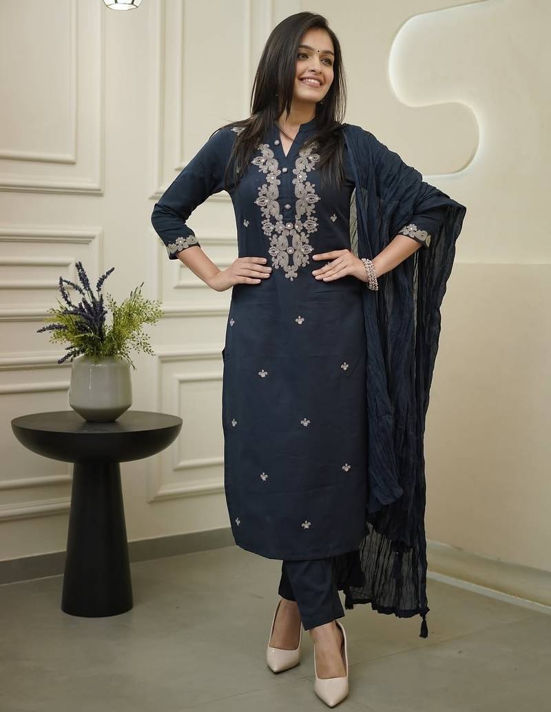 Women Embroidered Straight Kurta Suit Set
