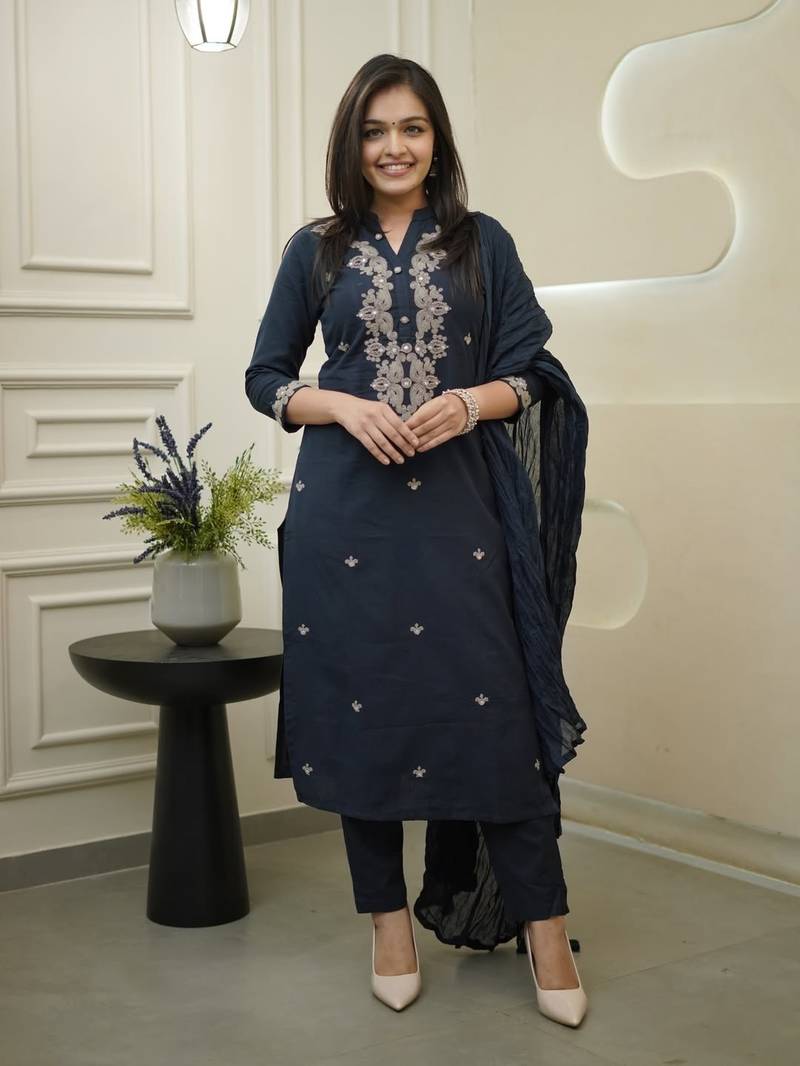 Women Embroidered Straight Kurta Suit Set