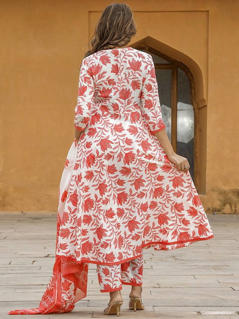 Cotton Slub Printed Kurti Set with Silk Dupatta V Neck Three Quarter Sleeves Lace Work