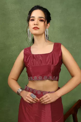party wear lycra solid embellished saree with unstiched blouse piece_rama green