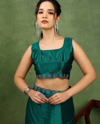 party wear lycra solid embellished saree with unstiched blouse piece_rama green 5
