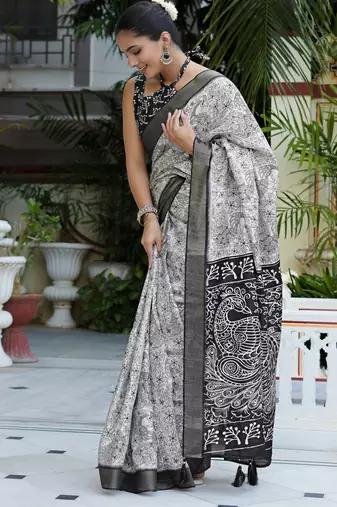 party wear cotton blend peacock print saree with unstiched blouse piece_white