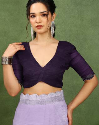 party wear silk blend crush embellished saree with unstiched blouse piece_light lavender 5