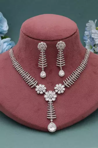 Silver color american diamond necklace set