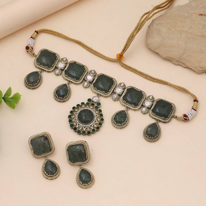 Green color choker american diamond necklace set