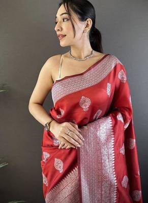 soft Art silk maroon   floral motifs banarasi 3