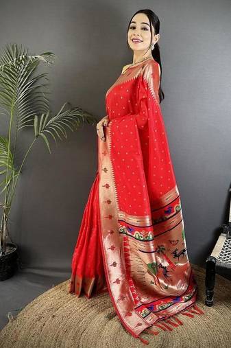 soft lichi art silk red peacock & floral motifs kanchipuram saree