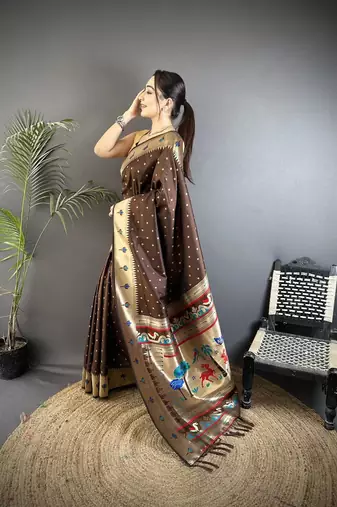 soft lichi art silk brown peacock & floral motifs kanchipuram saree