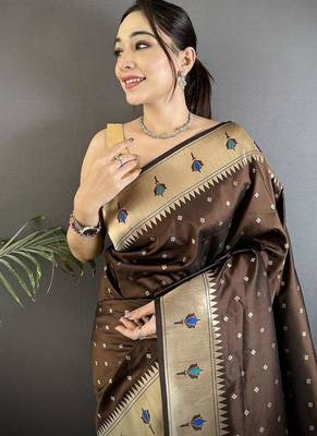 soft lichi Art silk brown peacock & floral motifs kanchipuram saree 3