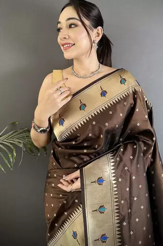 soft lichi art silk brown peacock & floral motifs kanchipuram saree