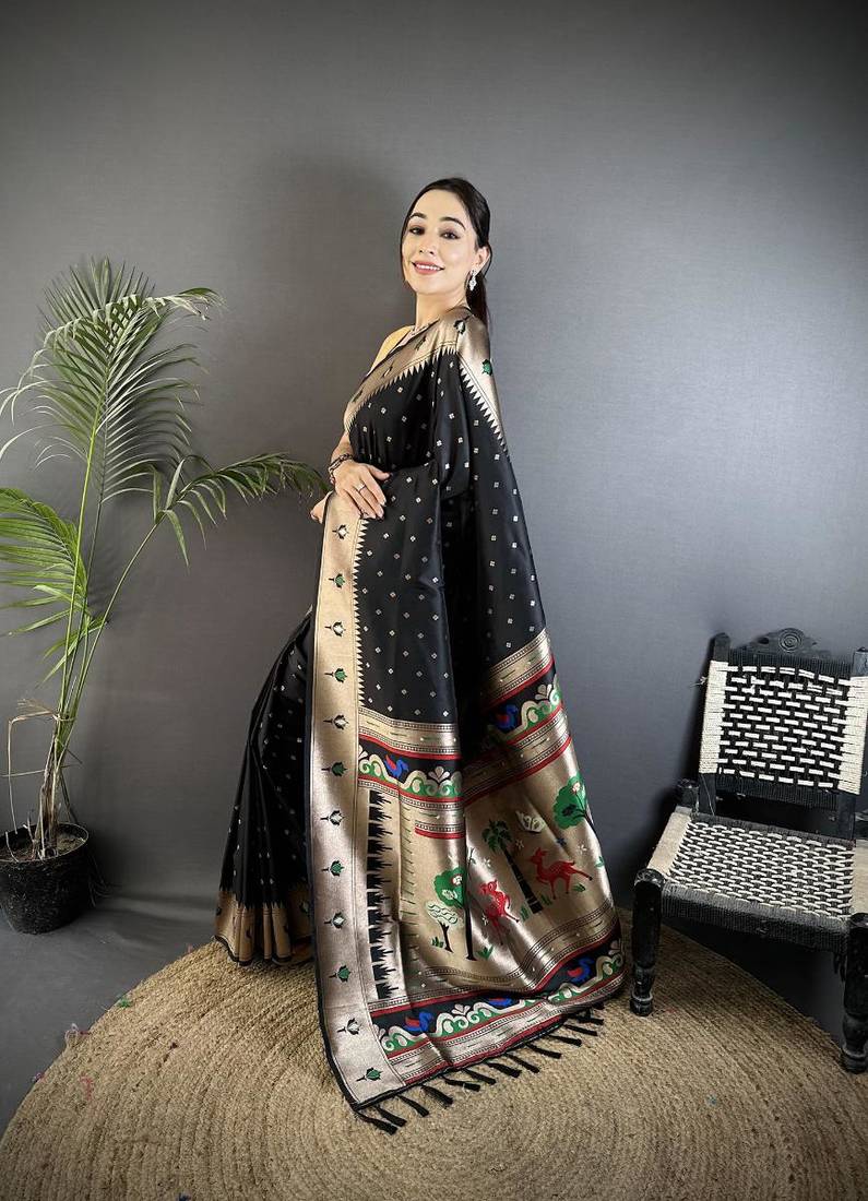 soft lichi art silk black peacock & floral motifs kanchipuram saree