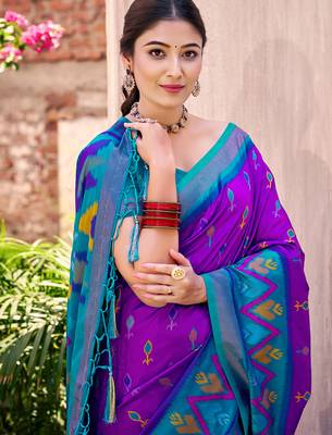 purple color pochampally silk blend weaving work saree 2
