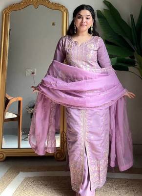 Roman Silk Kurta Palazzo Set with Organza Dupatta 2
