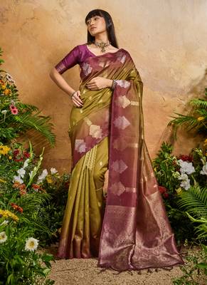 mehndi handloom weaving paper silk blend tradional wear saree 1