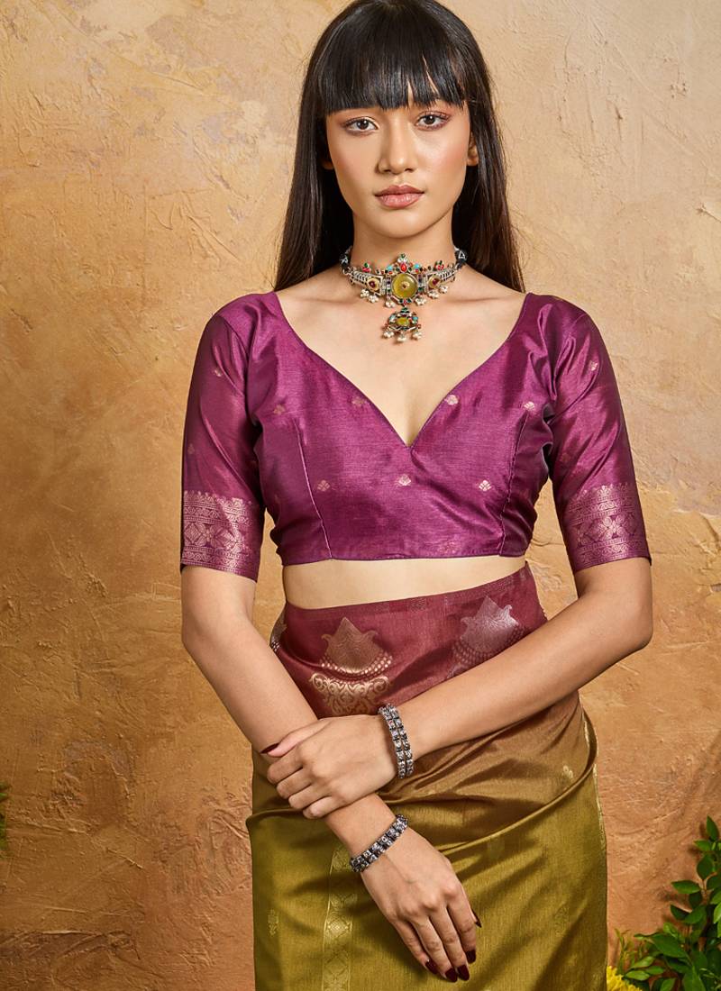 mehndi handloom weaving paper silk blend tradional wear saree