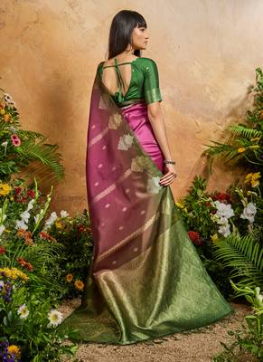 pink handloom weaving paper silk blend tradional wear saree 4